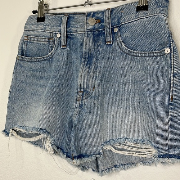 Madewell The Perfect Jean Short in Hedrick Wash size 24 - Picture 3 of 11